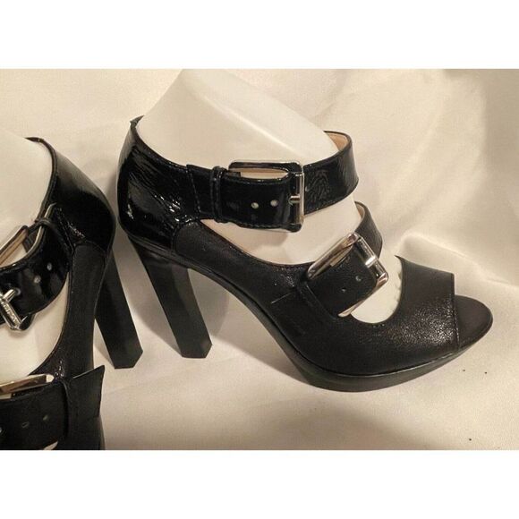 NEW Michael Kors Desert Double Buckle Black Patent Leather 7.5M - Picture 2 of 15